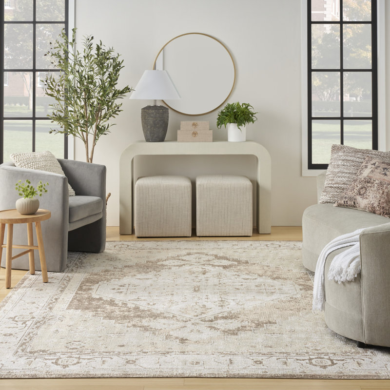 Haydel Oriental Machine Made Power Loom Polyester Area Rug in Beige, Rectangle 6'7" x 9'