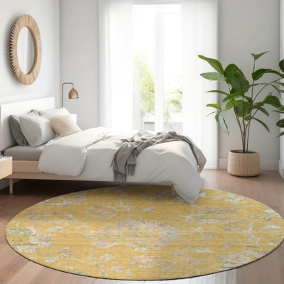 Malek Washable Floral Indoor / Outdoor Rug