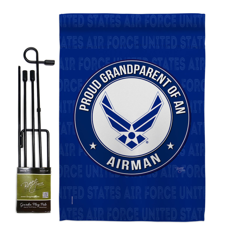 Ensemble de drapeaux en polyester 18,5 x 13 po Proud Grandparent