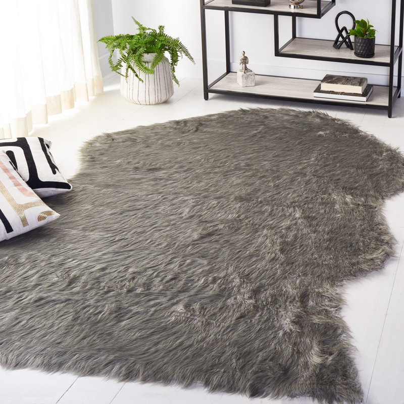 Tapis gris foncé Brennan, Rectangle 5 pi x 8 pi