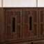 Buffet Mid-Century moderne avec motif ajouré sculpté-130670338