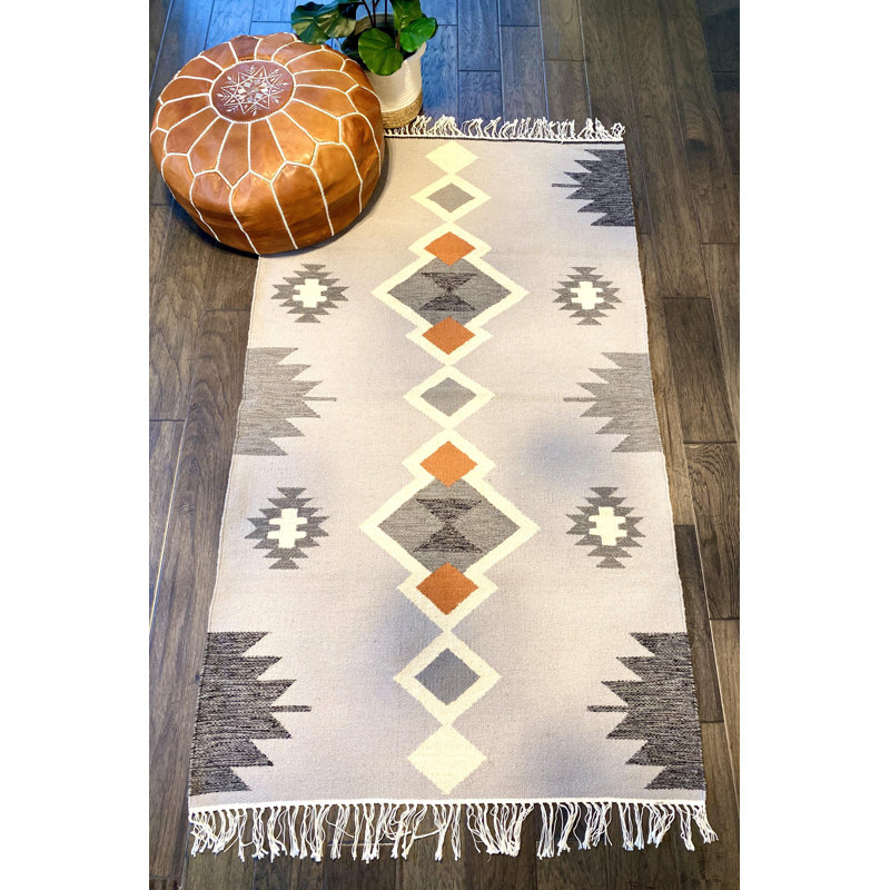 Tapis gris contemporain, Rectangle 9 pi 10 po x 8 pi 2 po
