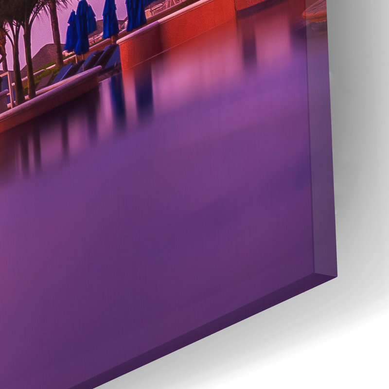 «Sunset By The Pool» par Jonathan Ross, art mural en verre acrylique, H 12 po x l 24 po