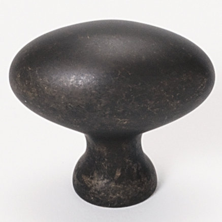 Oval Knob, Barcelona, 1.25" H x 0.88" W x 0.5" D