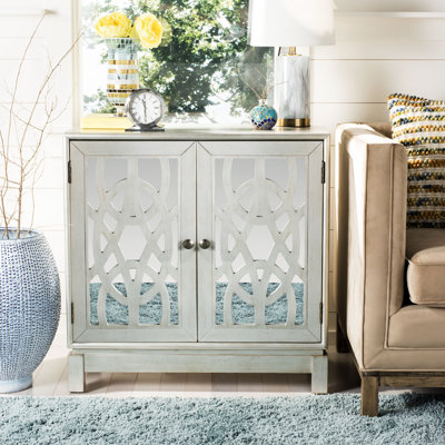 Glacaeu Solid Wood Accent Chest
