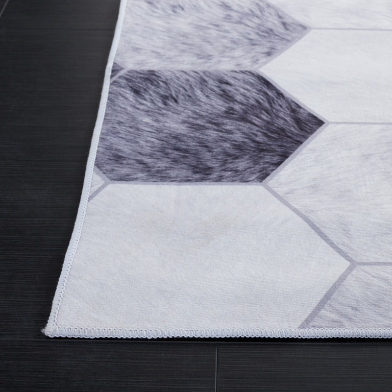 Brehea Performance Machine Washable Geometric Rug, Runner 2'6" x 8'