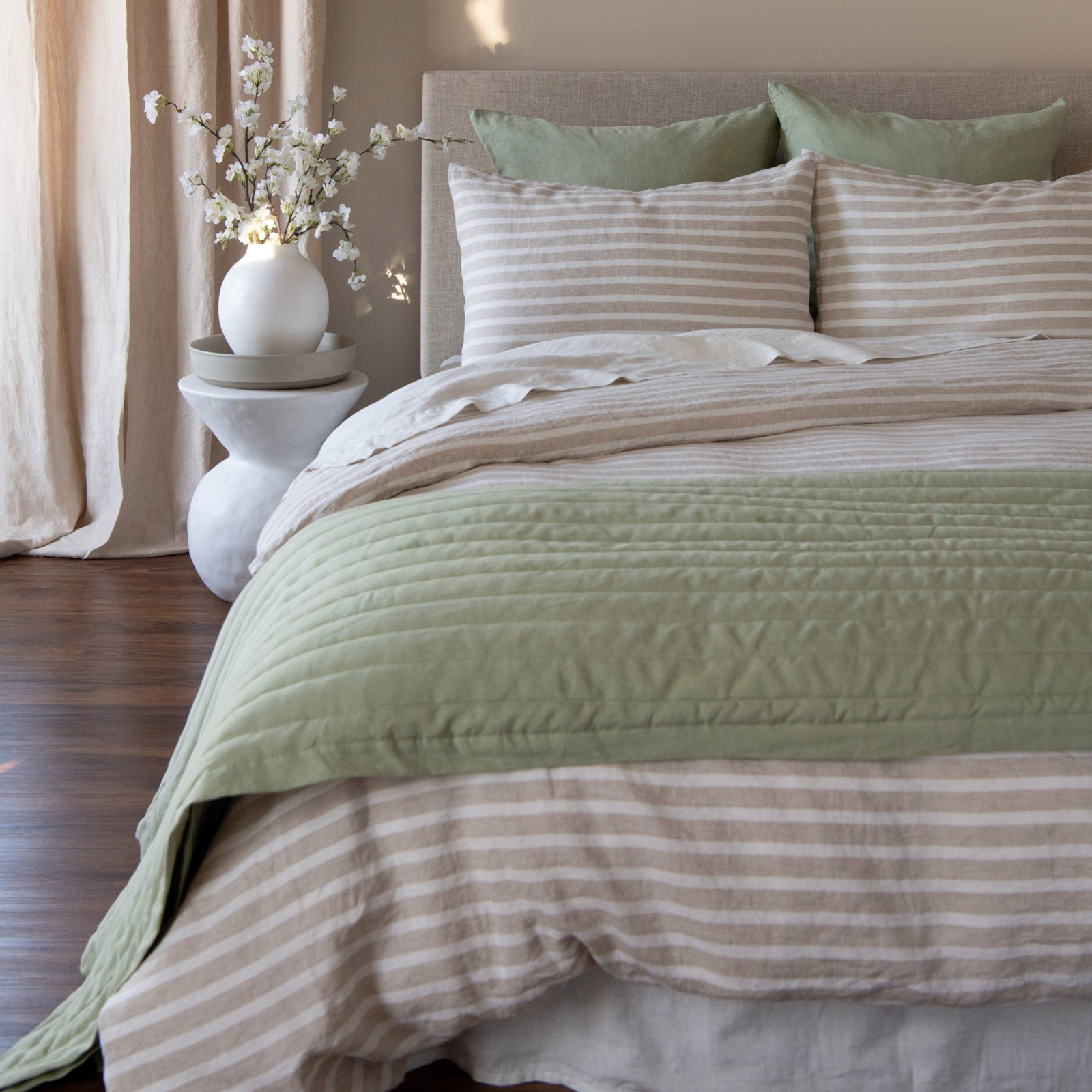 French Linen Quilt Set, Matcha, Queen Quilt + 2 Standard Shams