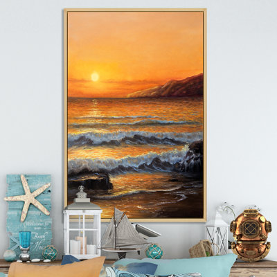 Golden Waves at Ocean Sea Shore - Impression sur bois orange nautique et côtier