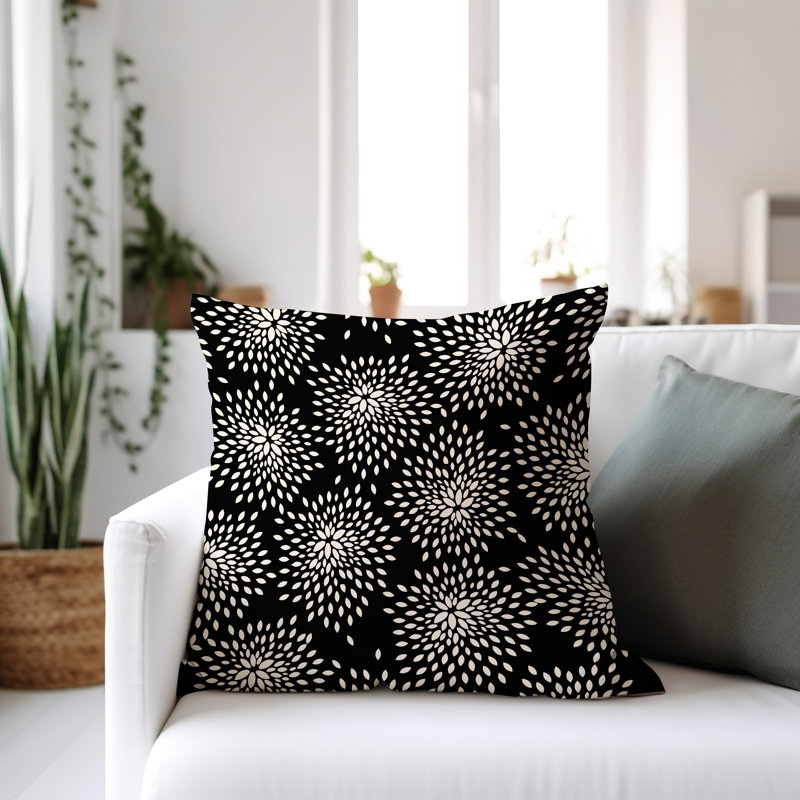 Coussin décoratif intérieur / extérieur en polyester filé floral Bavière, H 19 po x l 19 po, Noir/crème