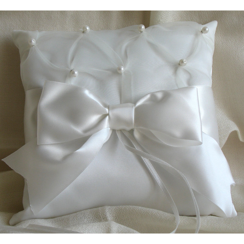 Coussin de support pour anneaux perles, Ivoire