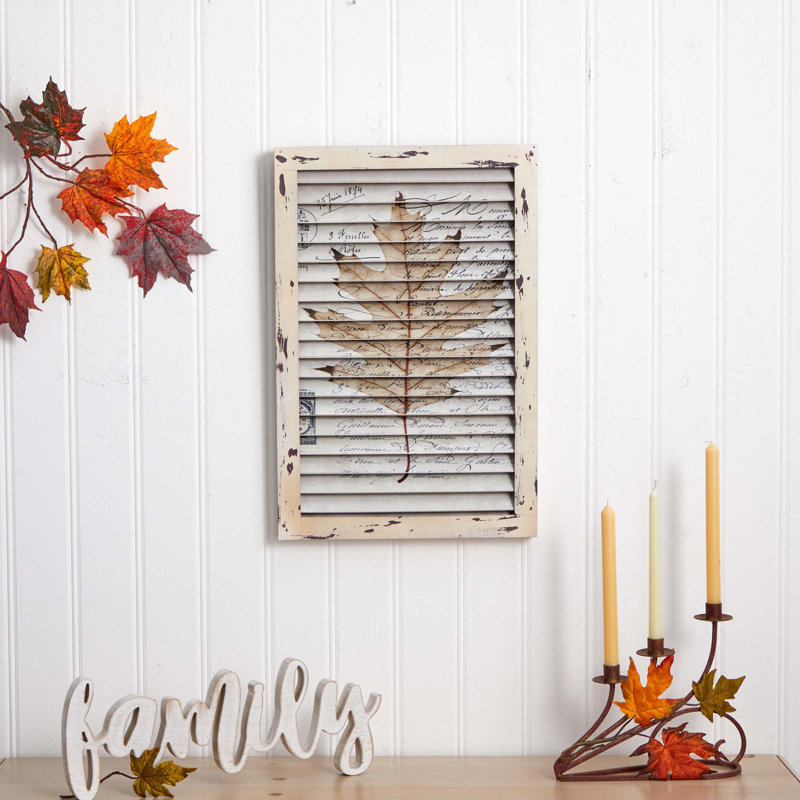 Traditional Plants & Flowers Wall Decor