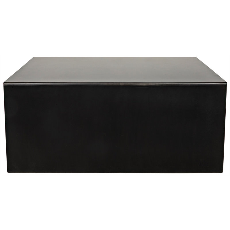 Pittsburgh Coffee Table, 40" W x 40" L x 17" H
