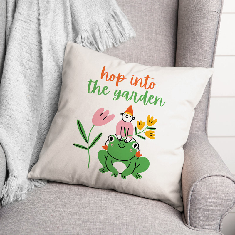  Housse et insert de coussin carré Gnome Frog Hop Garden, 16 po x 16 po