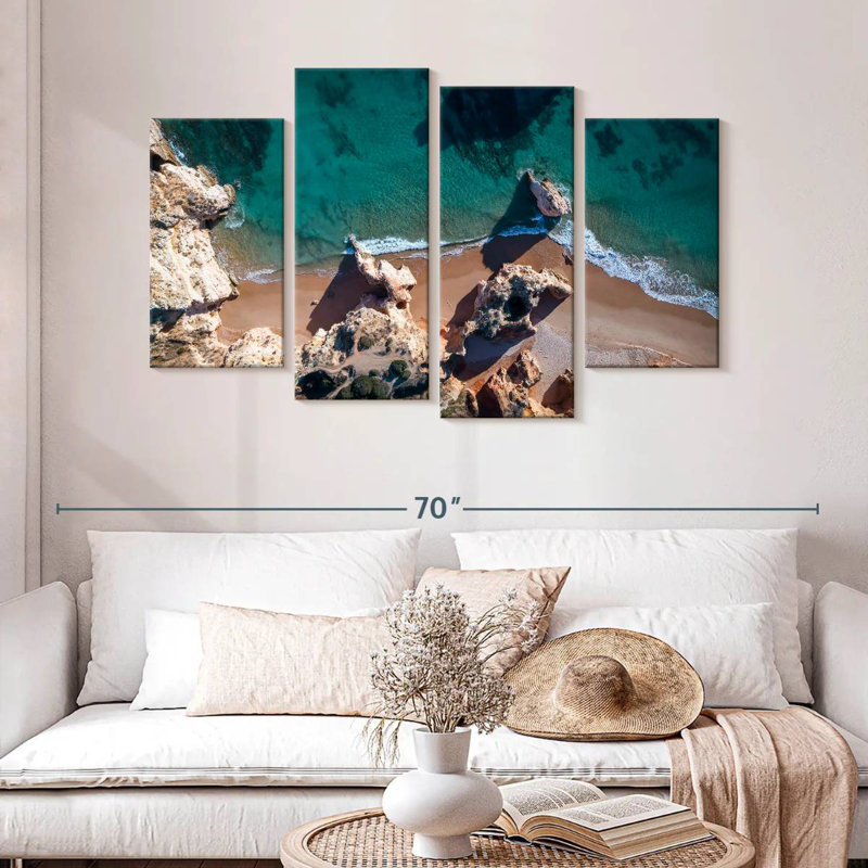Falaises de Gillard Prainha Beach