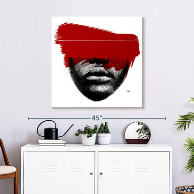 Leisha Black White Red