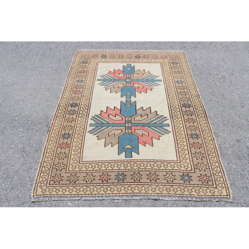 Tapis turc Oushak fabriqué à la main en rouge vif pour une touche bohémienne dans les espaces d'entrée ou de chambre à coucher