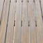 Table d'extérieur 48,61 "en bois, gris, avec des lignes modernes carrées, eau, utilisation