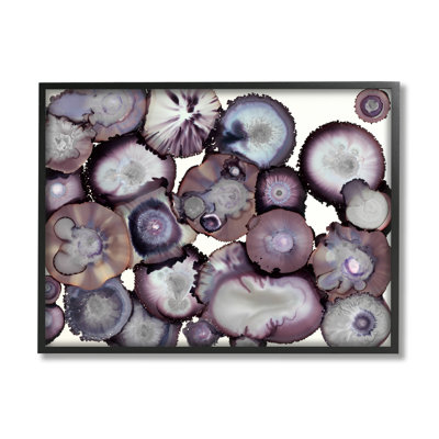 Géode abstraite grise et mauve