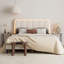 Grand lit plateforme en bois massif avec tête de lit ronde en gris colombe et lumières RVB multicolores-118659063-118659064