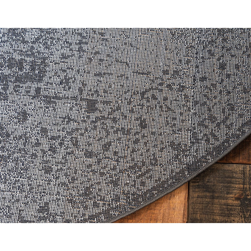 Vienna Oriental Indoor Rug, Round 3'