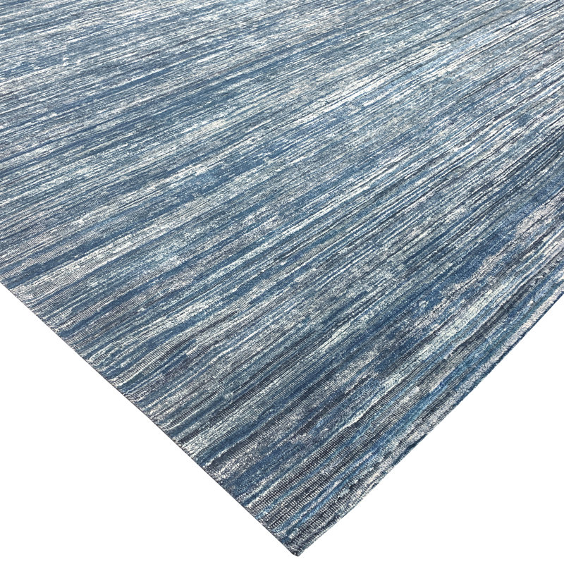 Hand Knotted Area Rug in Blue/White, Rectangle 9' x 12'