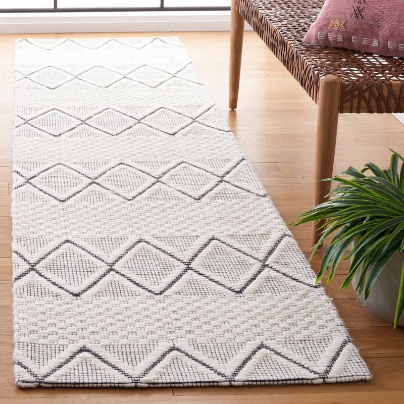 Marbella Hand Woven Wool And Cotton With Latex Geometric Rug, Runner 2'3" x 9'