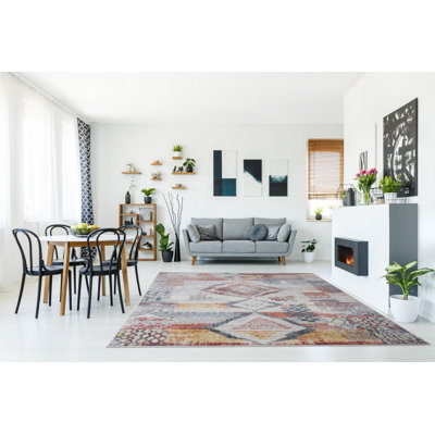 Seidel Indoor Rug