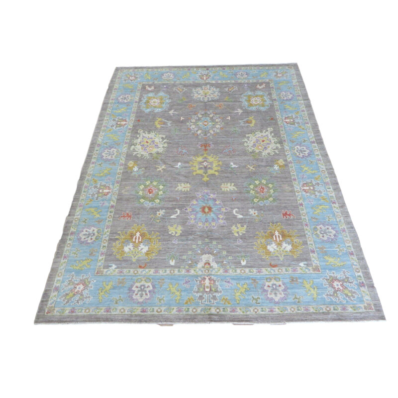 Tapis unique brun clair 9 pi 2 po x 12 pi 1 po