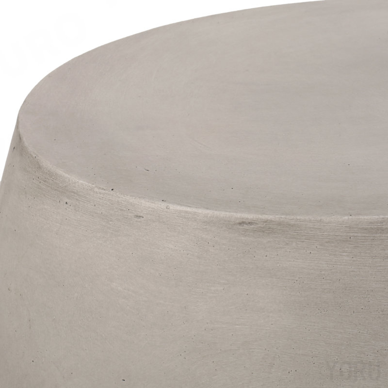 Table d'appoint d'extérieur ovale en béton léger