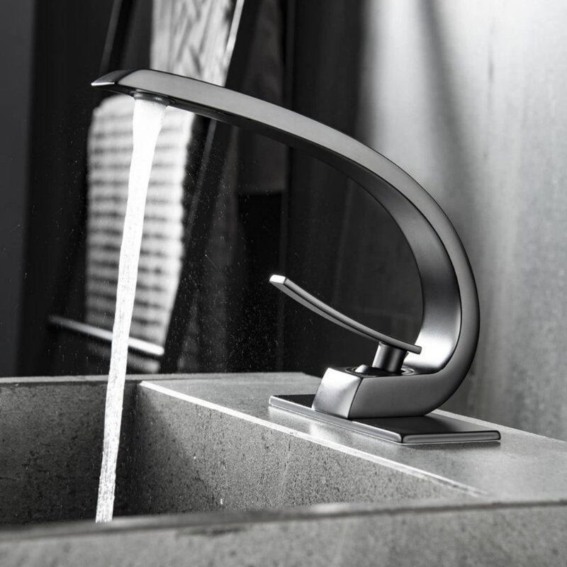 Single-Hole Single-handle Bathroom Faucet, Matte Black