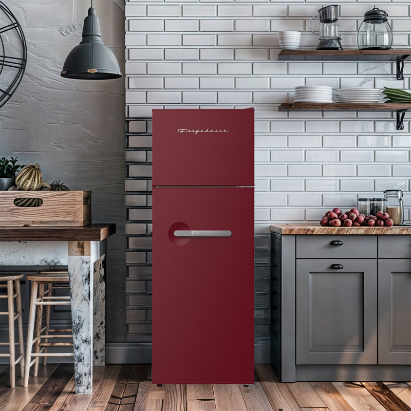 Frigidaire 7,5 pi³ Pi. Réfrigérateur rétro, réfrigérateur d'appoint à fixation sur le dessus , Merlot