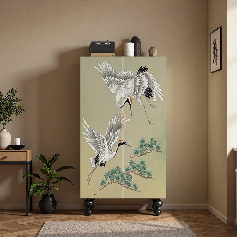 Armoire spacieuse en bois de pin