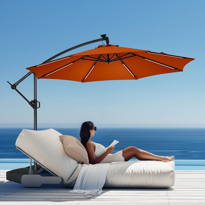 Parasol en porte-à-faux de 120 po, parasol de patio suspendu décalé de 10 pi avec 32 lumières DEL et inclinaison facile, abat-jour de parasol extérieur commercial pour la cour, la piscine, la plage et le jardin