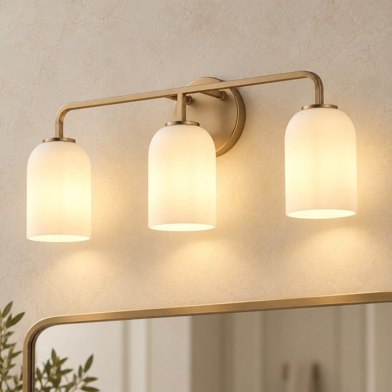 Applique murale de salle de bain à 3 lumières en or brossé avec verre dépoli
