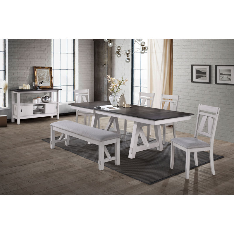 Newnan 6-Person Extendable Dining Set