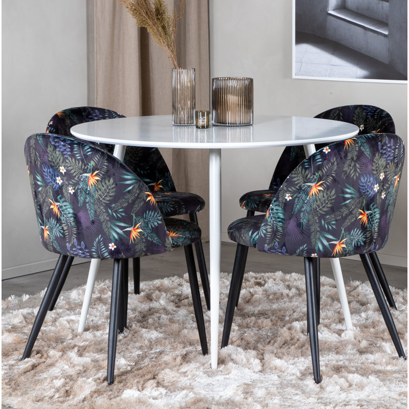 Neillsville 4 - Person Dining Set