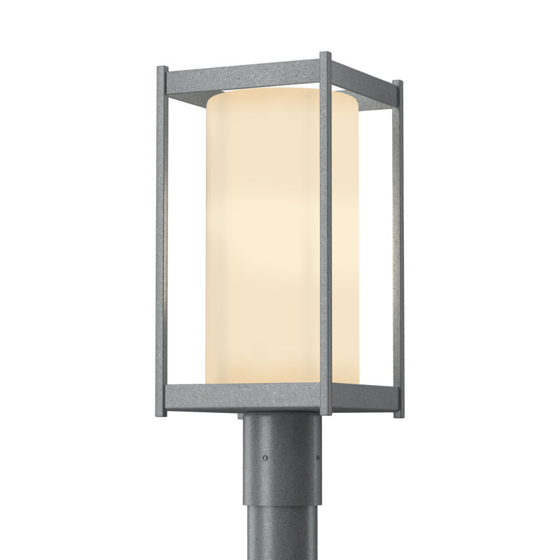 Tête de lanterne à 1 lumière H 18,6 po Cela, Verre opale, Acier bruni côtier