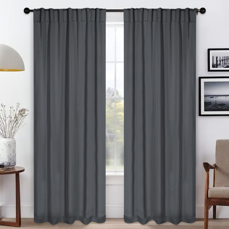 Rideaux obscurcissant et passe-tringle Levatt Classic, L 52 po x L 84 po, Gris