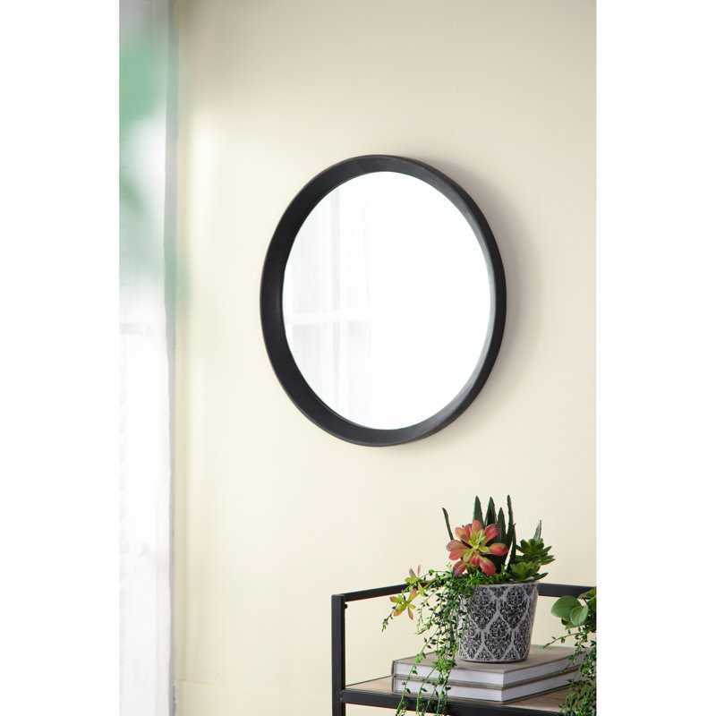 Miroir mural avec cadre en bois de manguier massif - ajoute de l'élégance au décor transitionnel de la pièce pour tout espace