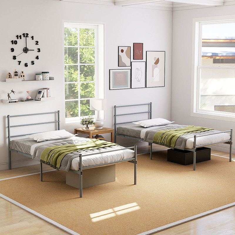 Bed, Silver