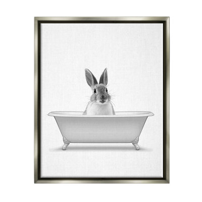 «Bunny Peeking Bathaign Pet» par Annalisa Latella