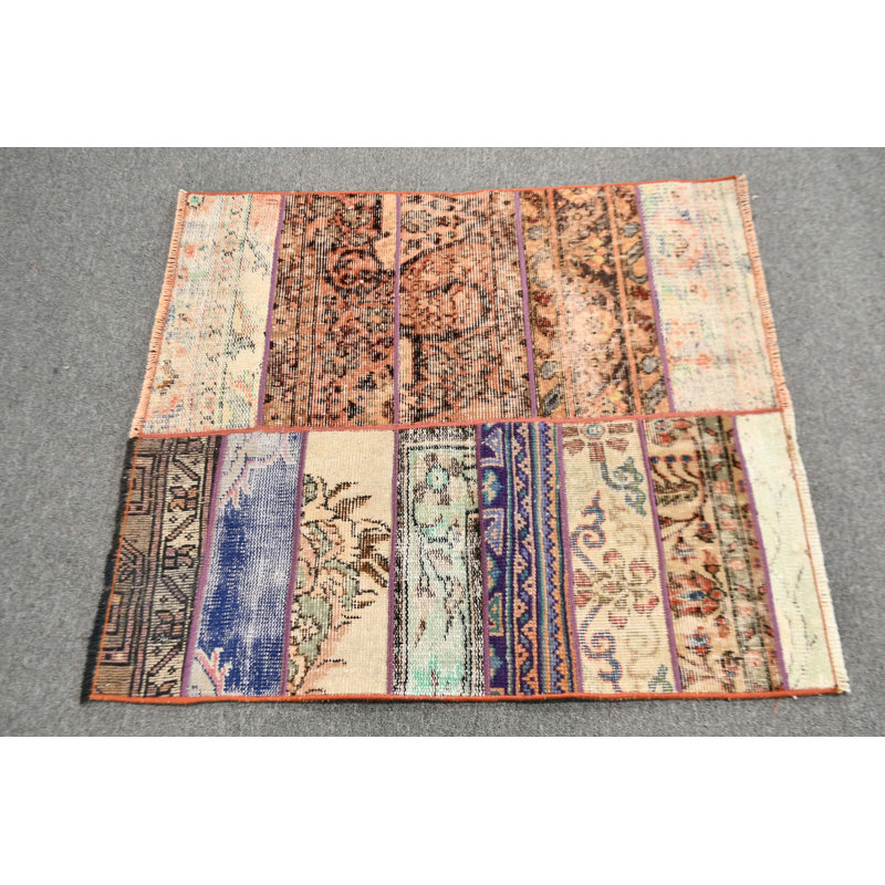 Tapis multicolore tissé à la main à motif patchwork turc rétro idéal pour les petits décors bohémiens