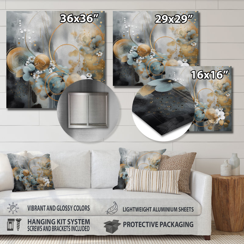 «Golden Blue Silky Flower Design III», reproduction non encadrée sur métal, H 23 po x l 23 po x P 1 po