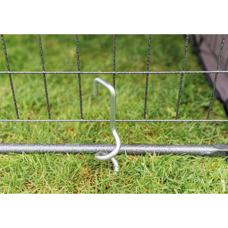 TRIXIE Deluxe Kennel Heavy Duty Steel Ground Stakes, Twist, 3 pc
