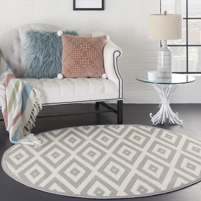 Kacei Geometric Indoor Rug, Round 5'3"