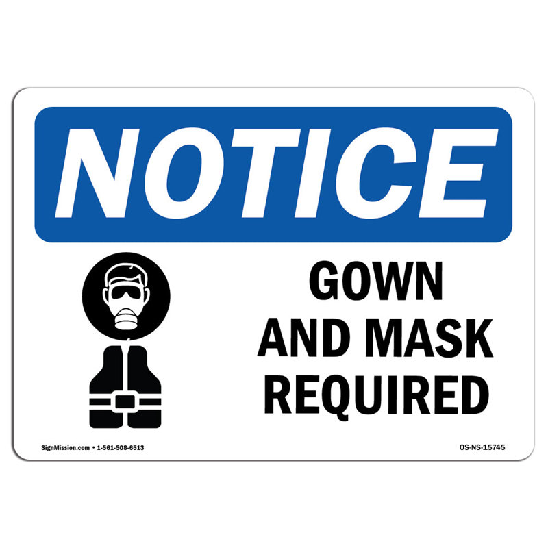 Robe et masque requis