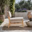 Chaise longue en acacia et coussin beige