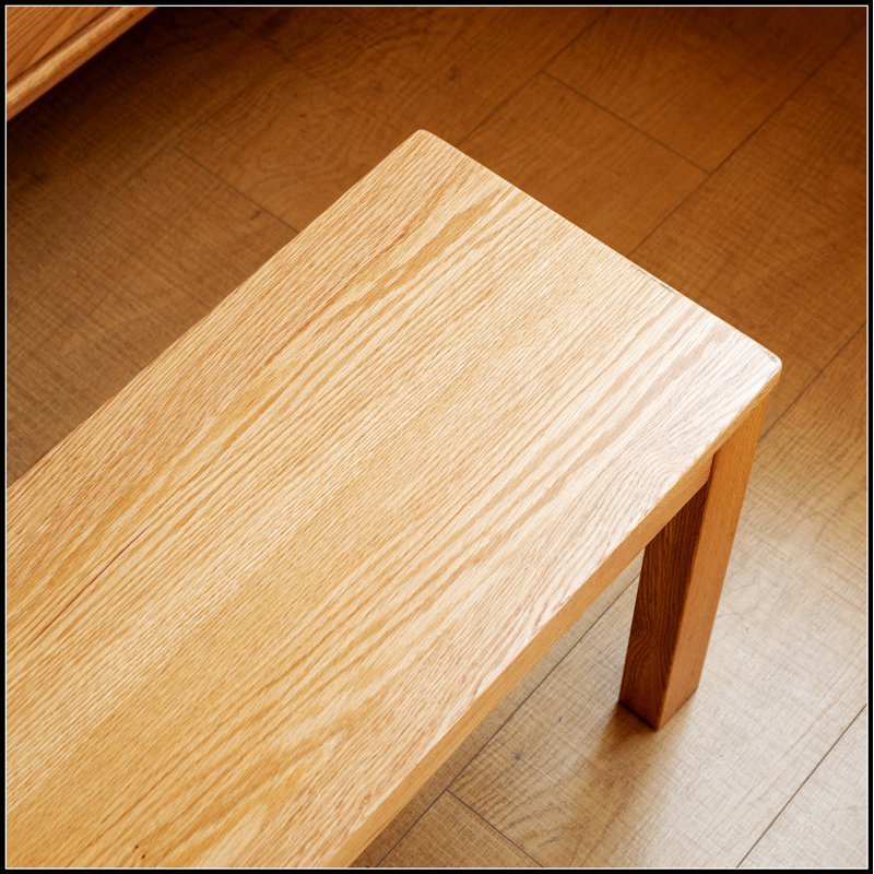 Natural Oak Wood Dining Bench For Living Room, Durable And Visually Appealing With Exquisite Grain Pattern