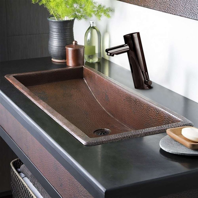 Single-Hole Bathroom Faucet