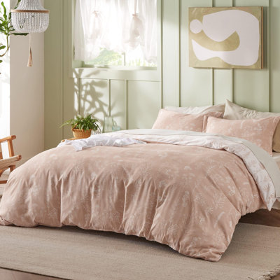 Bedsure Oversize Queen Comforter Set – 3-Piece Dusty Rose Botanical Floral Bedding, Reversible Soft Comforter with 2 Pillow Shams, Perfect for Spring Refresh & Cozy Bedroom Decor